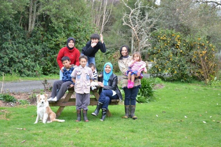 Ketika teman-teman berkunjung