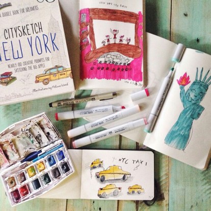 Mengisi hari-hari sebelum mulai sekolah dengan menggambar