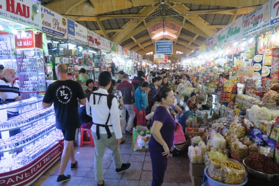 Benh Thanh Market .JPG