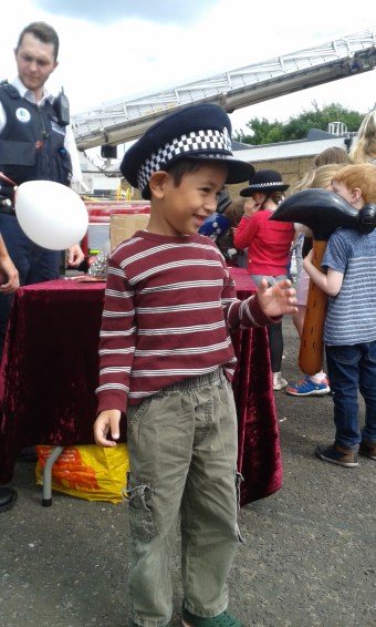 di acara open house metropolitan police dan london fire brigade